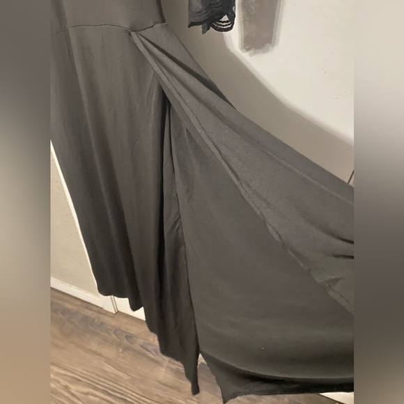 NWOT Women’s formal long black dress - Picture 2 of 10